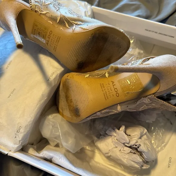 Aldo lace heels - Picture 2 of 3